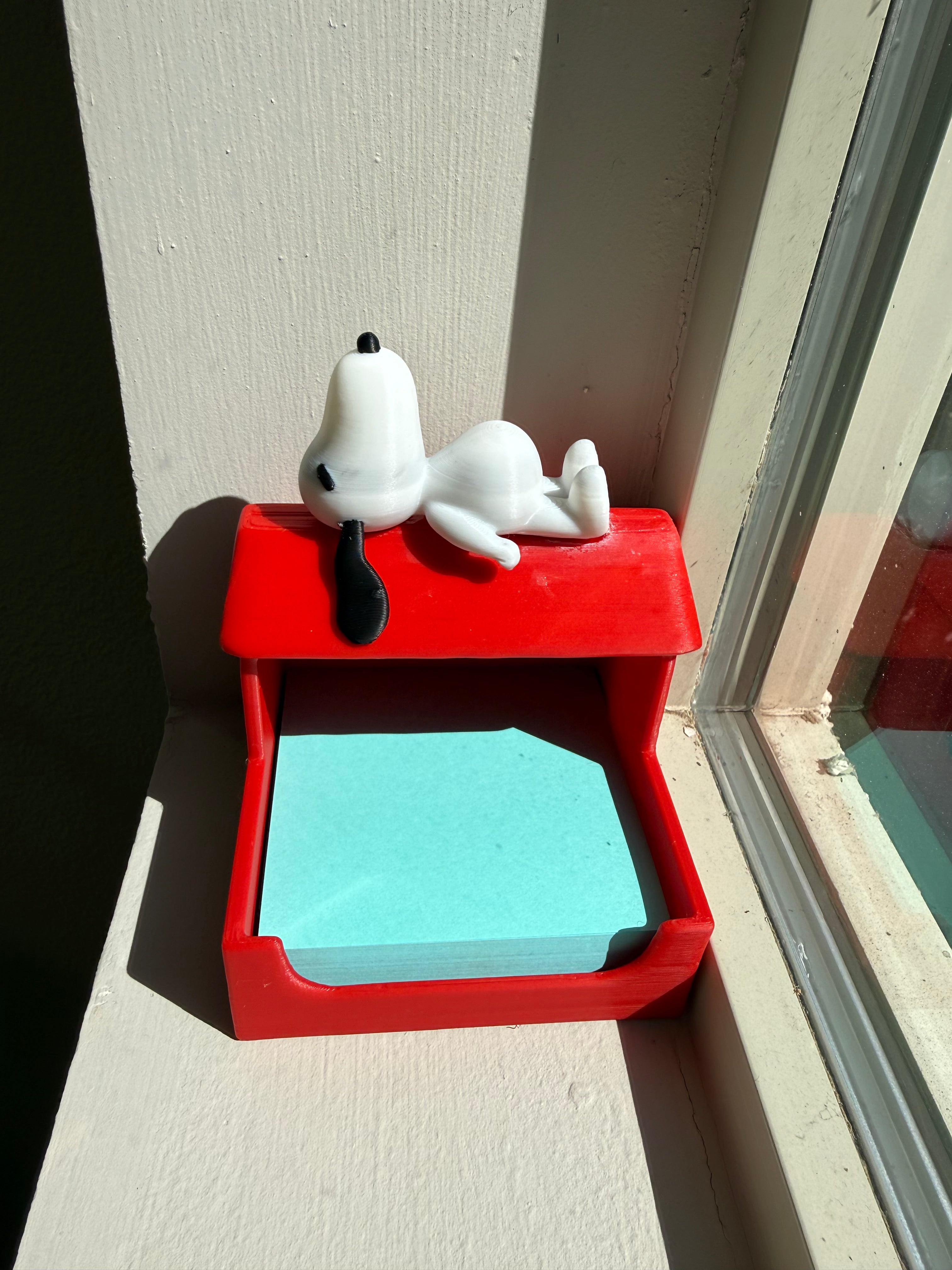 Snoopy Post-It Holder